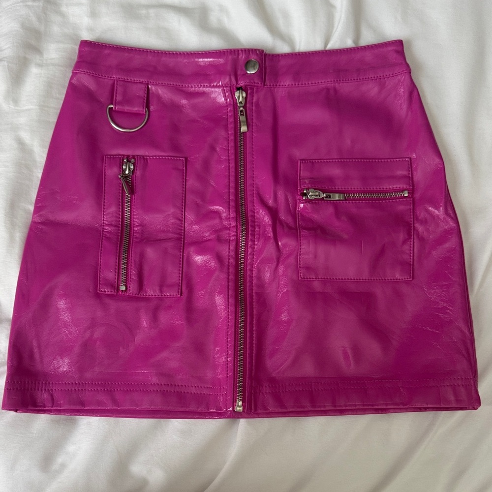 Forever 21 Fuchsia Mini Skirt with Zipper Details